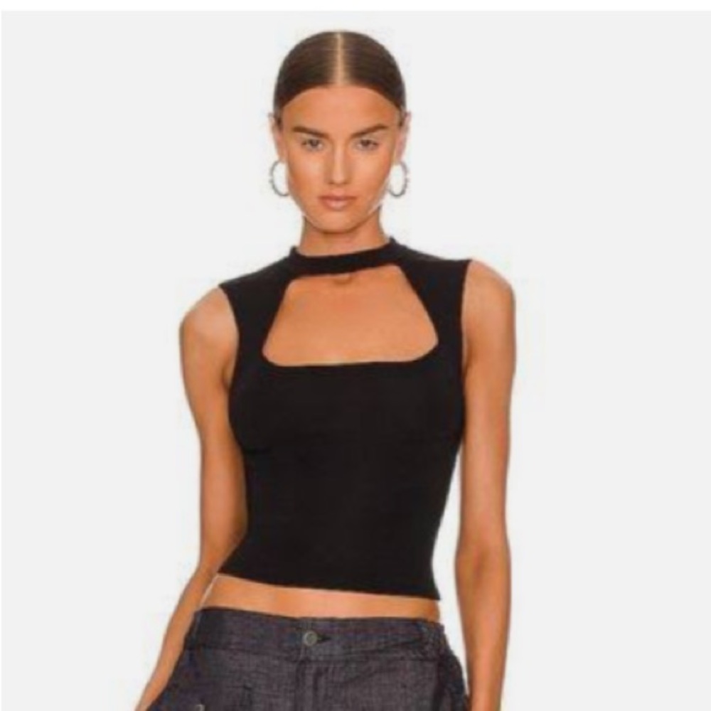 NWT ASTR Justine Ribbed Sleeveless Cutout (XS)
